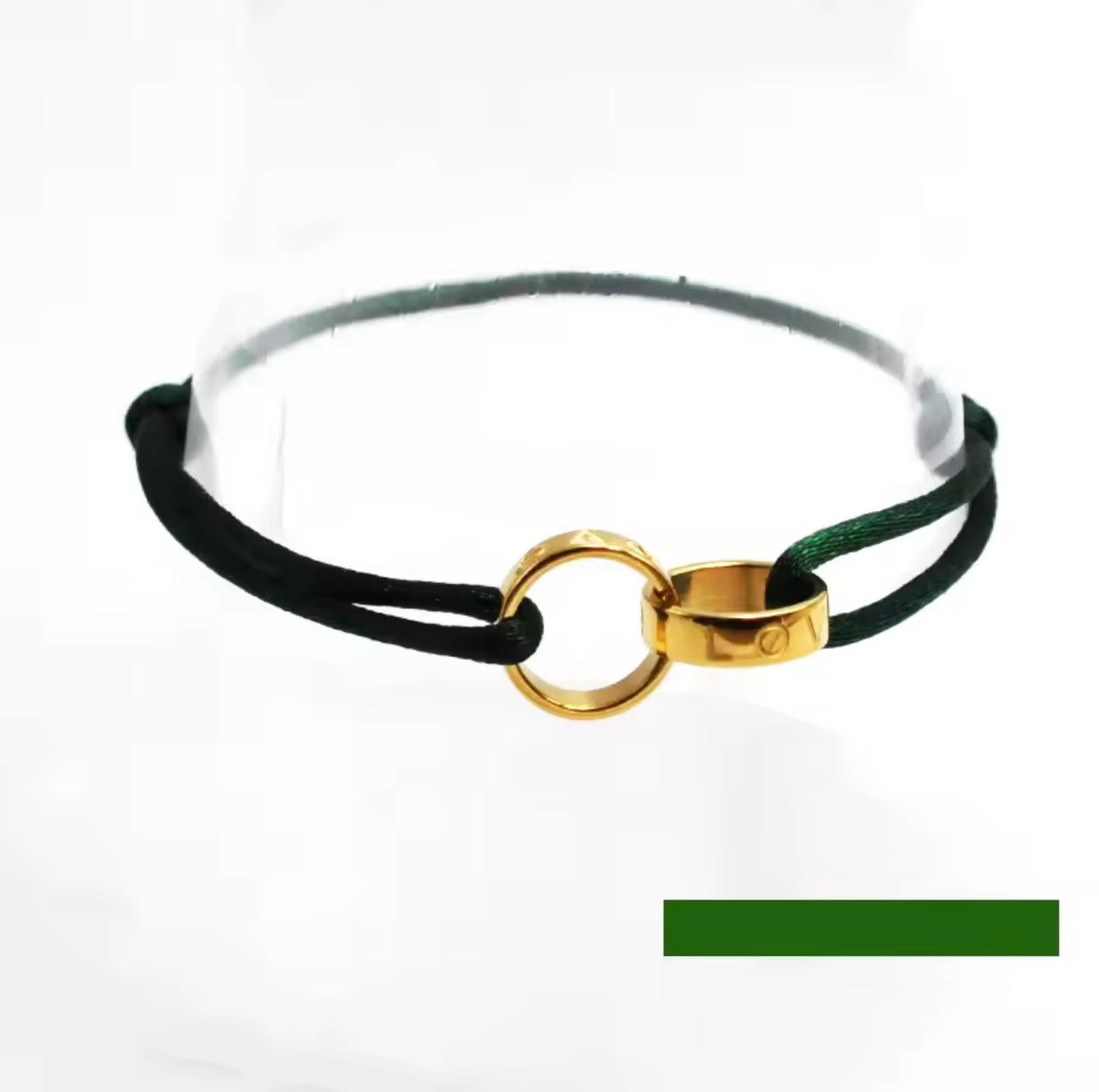 Bracelet en corde vert sombre “Love” & anneau doré – Élégance naturelle et raffinement